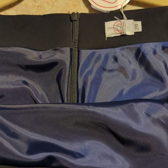 Junee Me Navy Blue Skirt Size 20 Plus Knee Length NWT - Picture 2 of 7